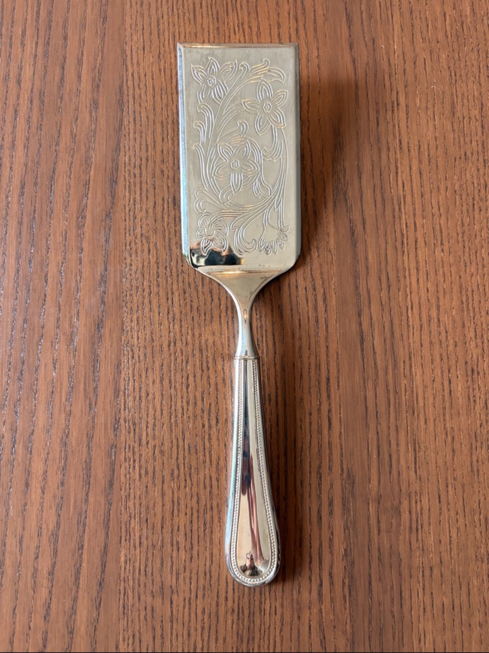 VINTAGE - Engraved Silver-Plated Pastry Server - Floral Design - England